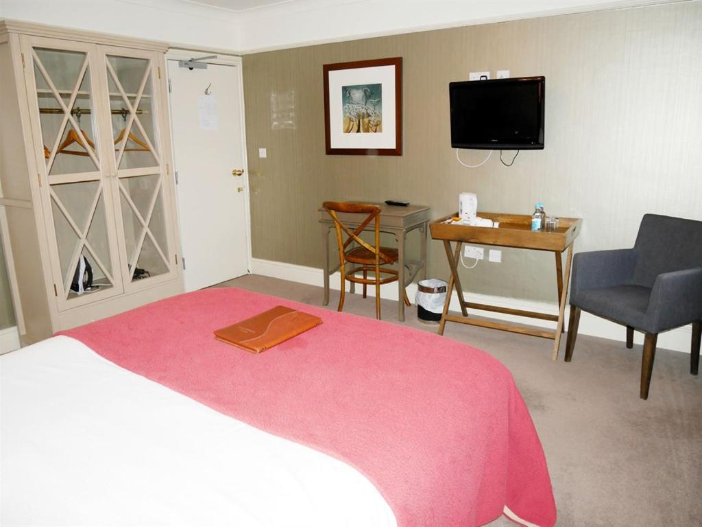 The Angel In Wootton Bassett Hotel Royal Wootton Bassett Bagian luar foto