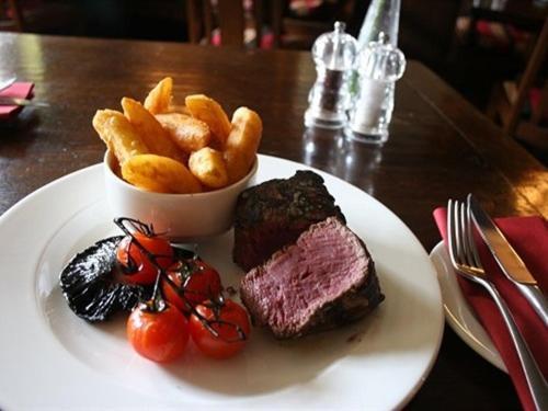 The Angel In Wootton Bassett Hotel Royal Wootton Bassett Bagian luar foto